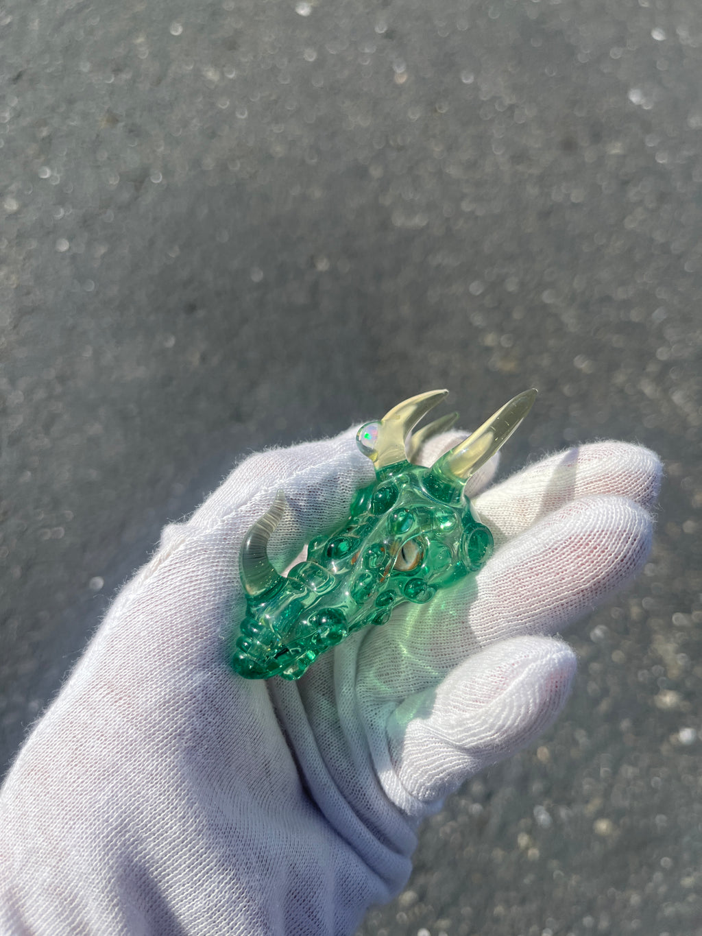 Dragon Head By Upgrade Glass