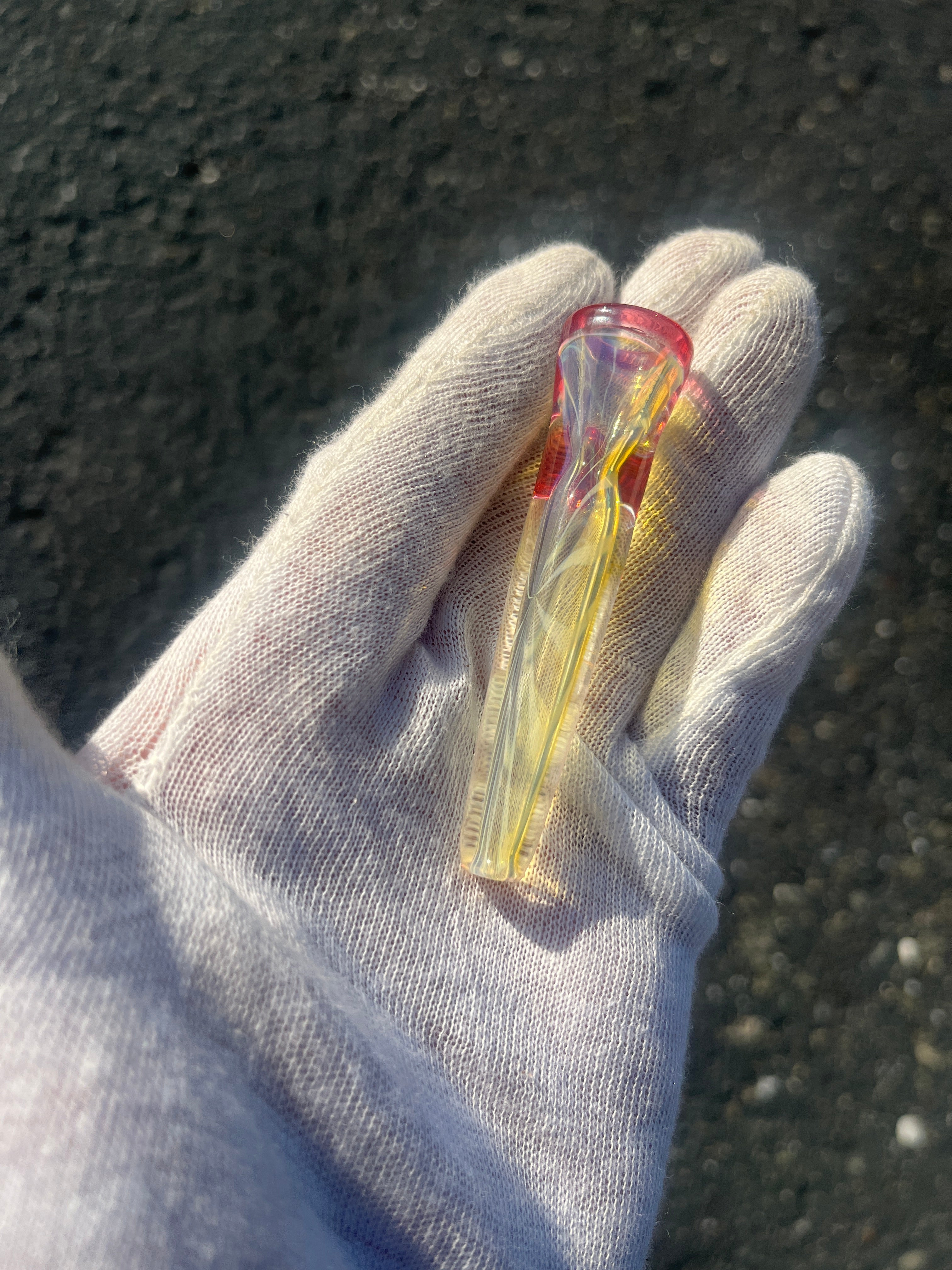Red Lip Gold Fume One-Y By Gato Glass