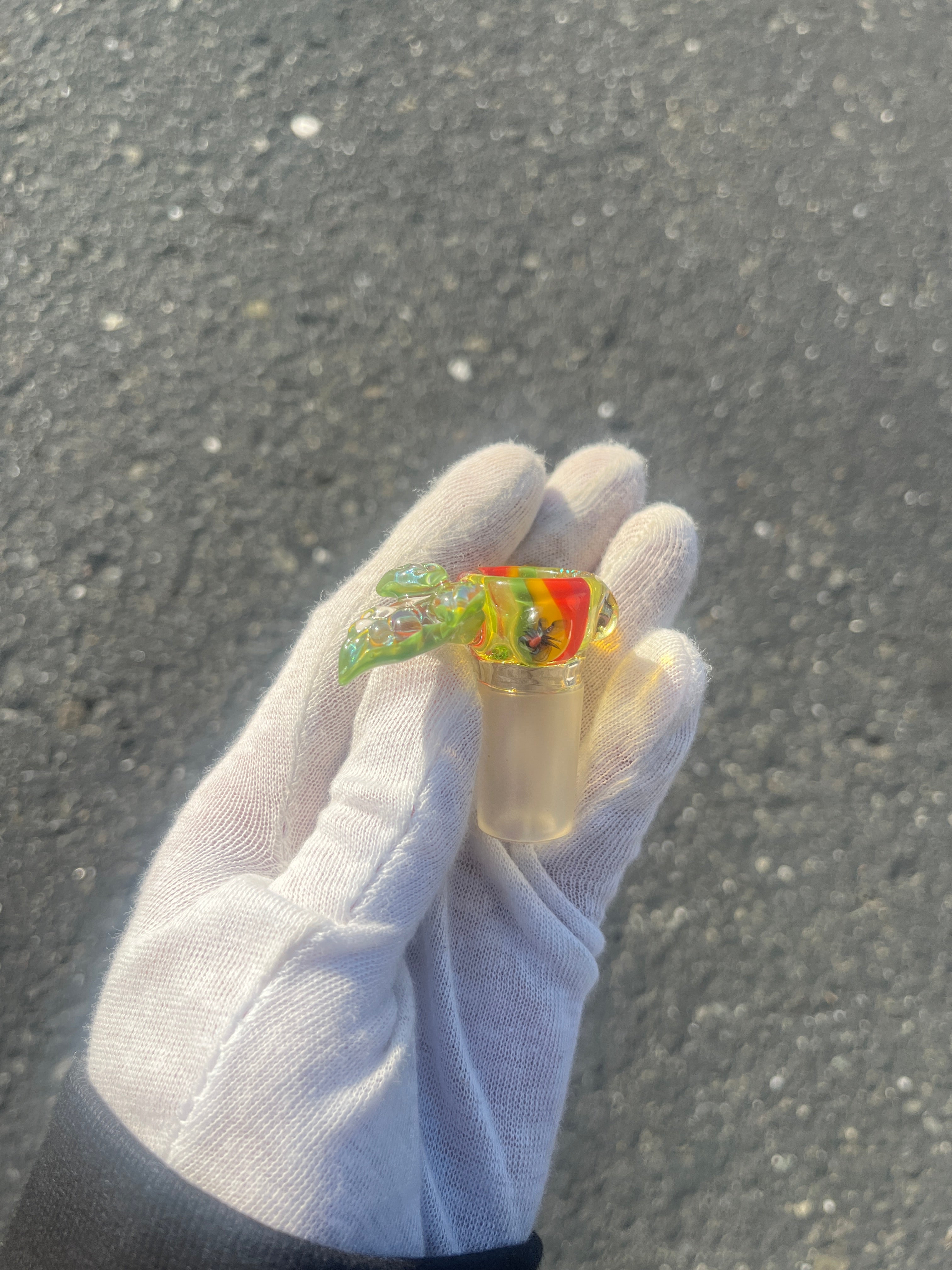 3 Leaf and Resin Gland Slide By Mr. Gray Glass