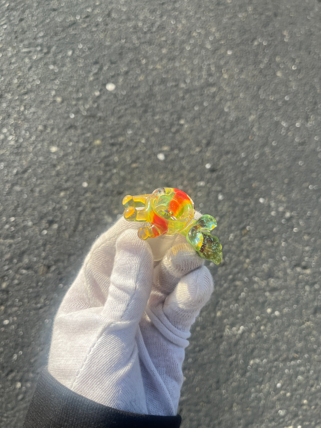 3 Leaf and Resin Gland Slide By Mr. Gray Glass