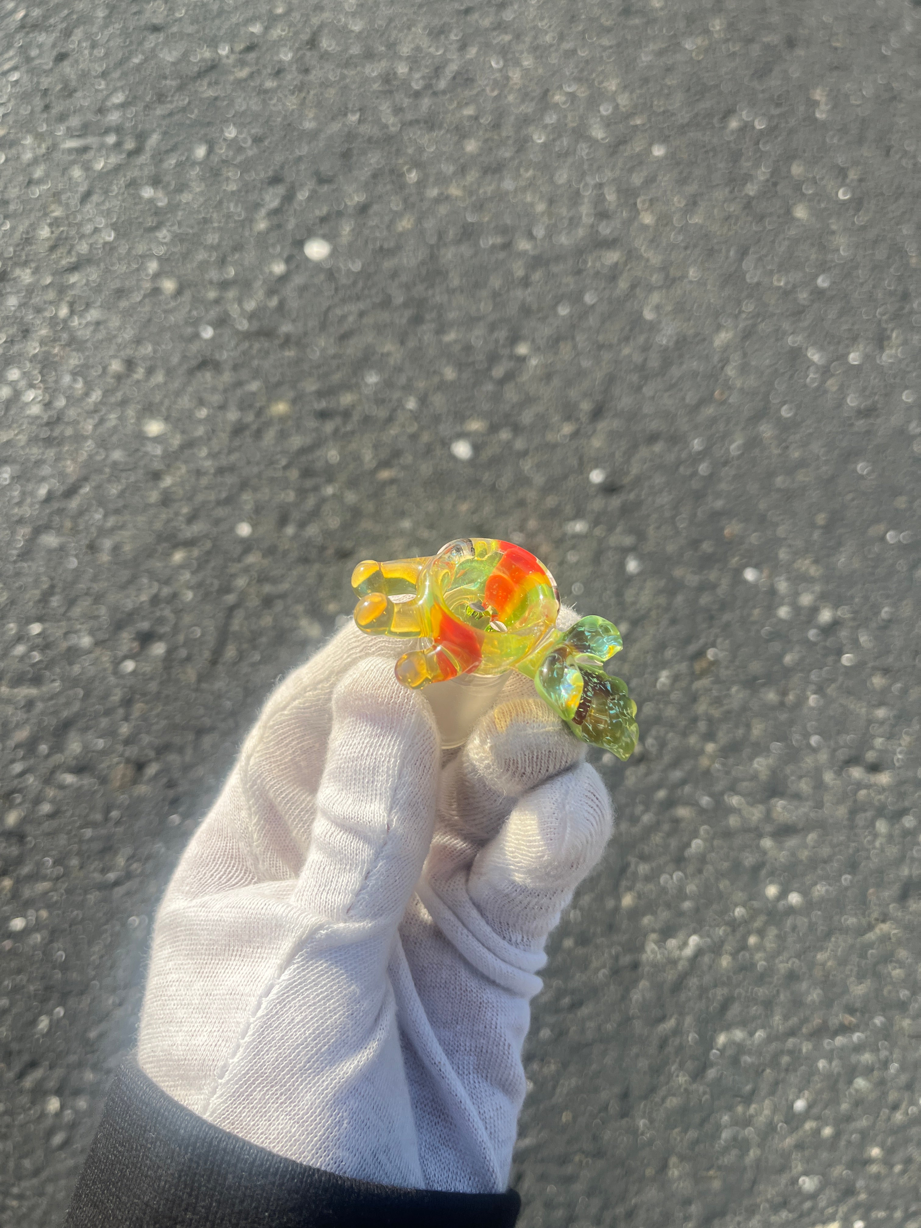 3 Leaf and Resin Gland Slide By Mr. Gray Glass